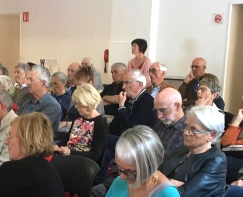 Éric Brunat lors de sa conférence sur les pays émergents, organisée par l’association Condorcet Savoie à Chambéry